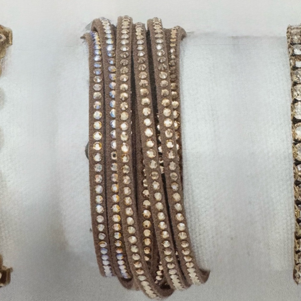 Touchstone Crystal by Swarovski, wrap star bracelet, Mocha, NIB - Picture 2 of 2